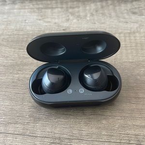 Black wireless Samsung headphones